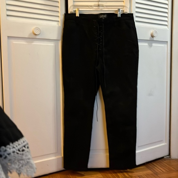 NWT Widow Cross Embroidered Skinny Rocker Pants Size XXL